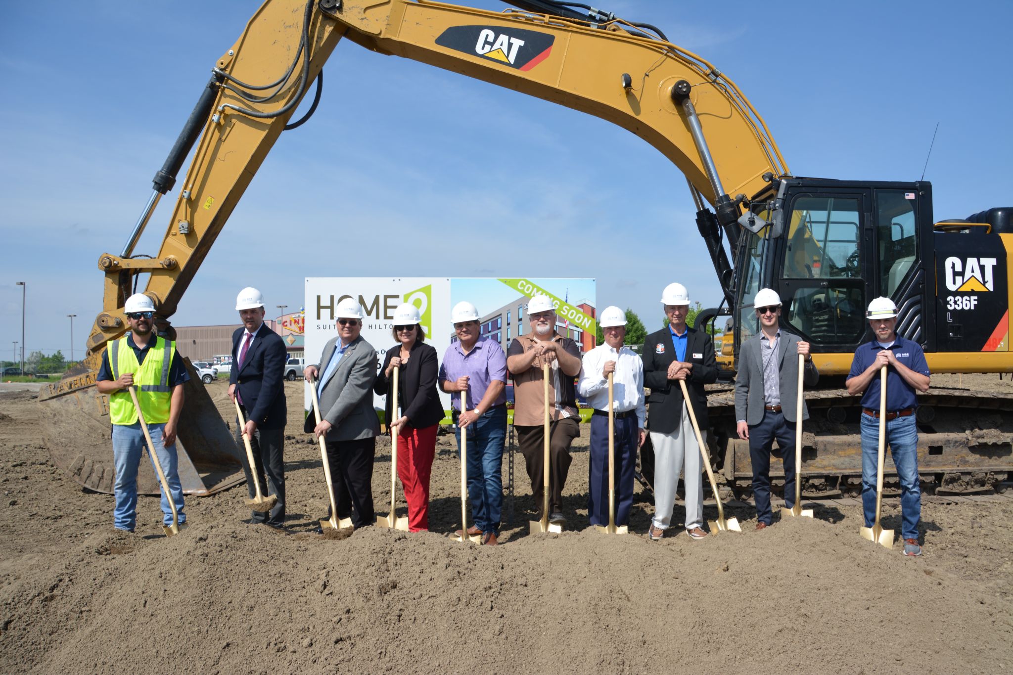 Dignitaries break ground on ‘cutting edge’ hotel - RISE Modular